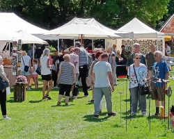 Kunst‐und Handwerk im Kurpark