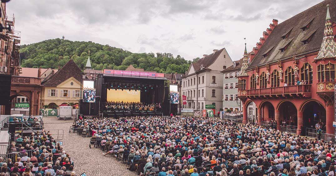 Live-Musik im Schatten des Münsters
